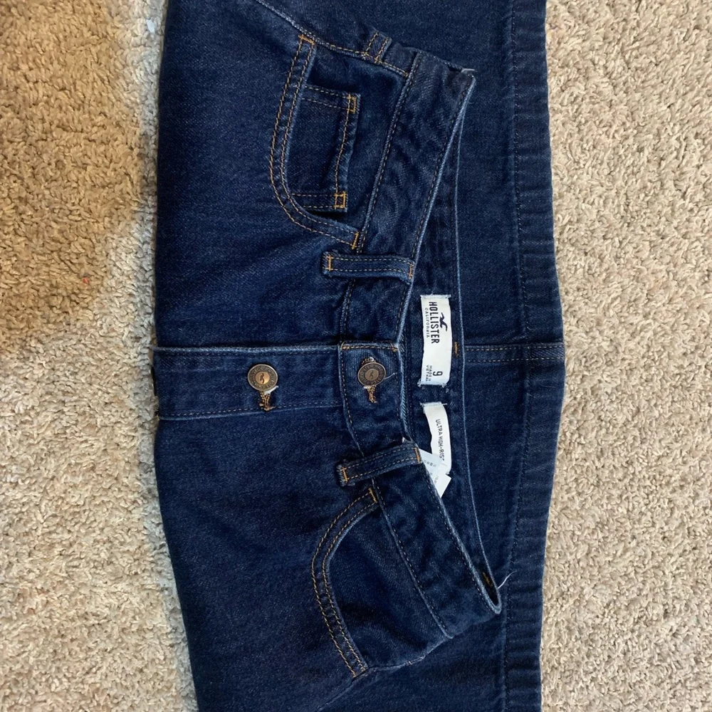 LHollister Ultra High rise button up Jean Skirt - Picture 3 of 3